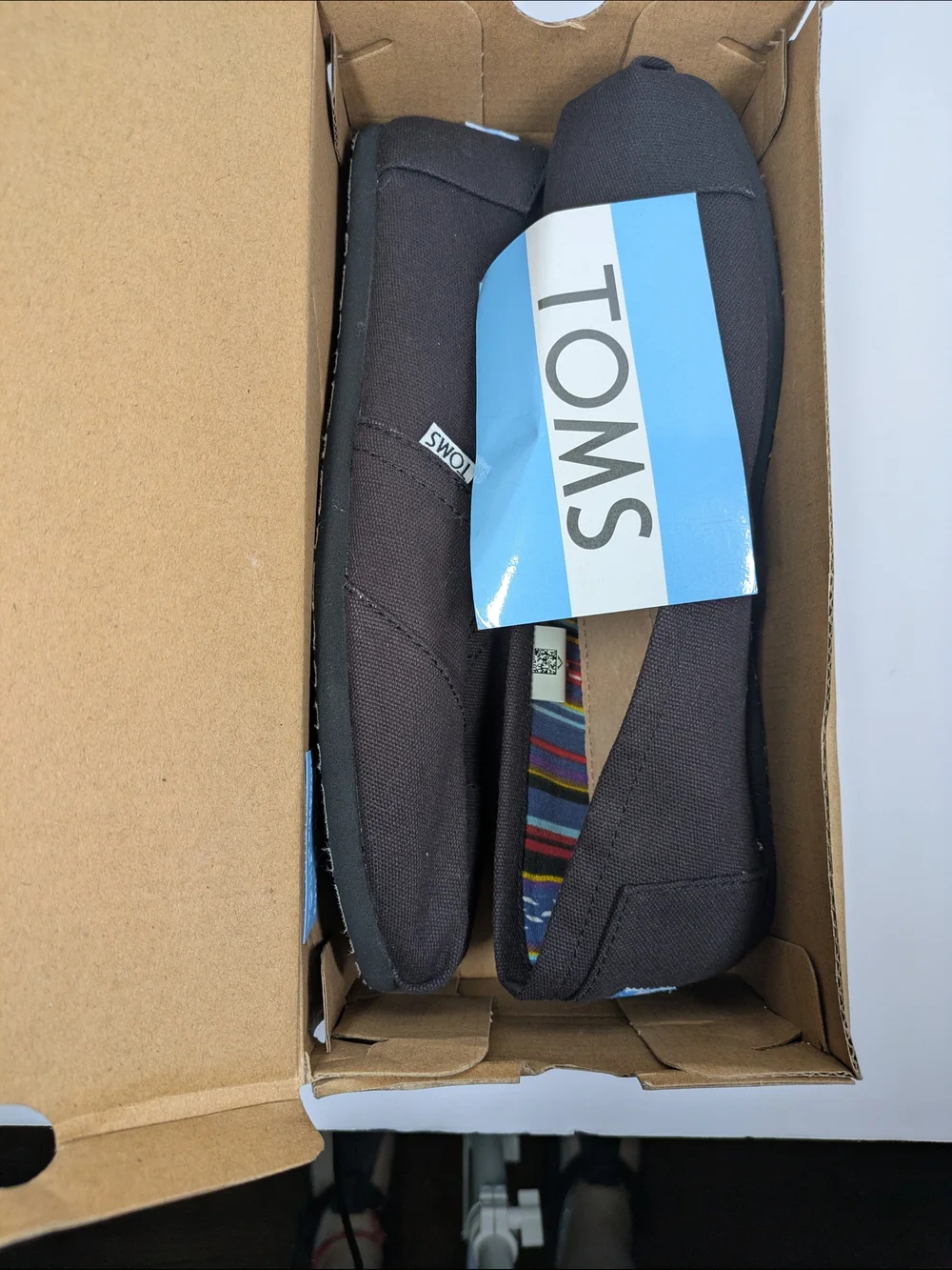 TOMS Men’s Classic Black Slip-On Shoes